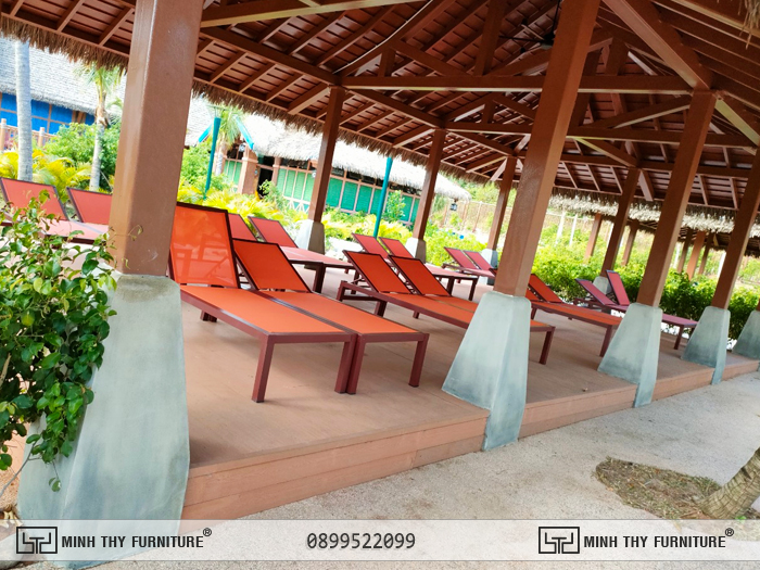 Ghế hồ bơi ngoài trời lưới textilene tại Aquatopia Water Park Ghế hồ bơi ngoài trời lưới textilene tại Aquatopia Water Park