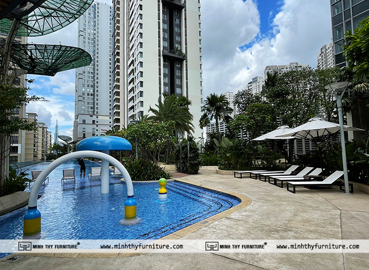 ghế hồ bơi textilene tại Estella Heights do Minh Thy Furniture cung cấp ghế hồ bơi textilene tại Estella Heights do Minh Thy Furniture cung cấp