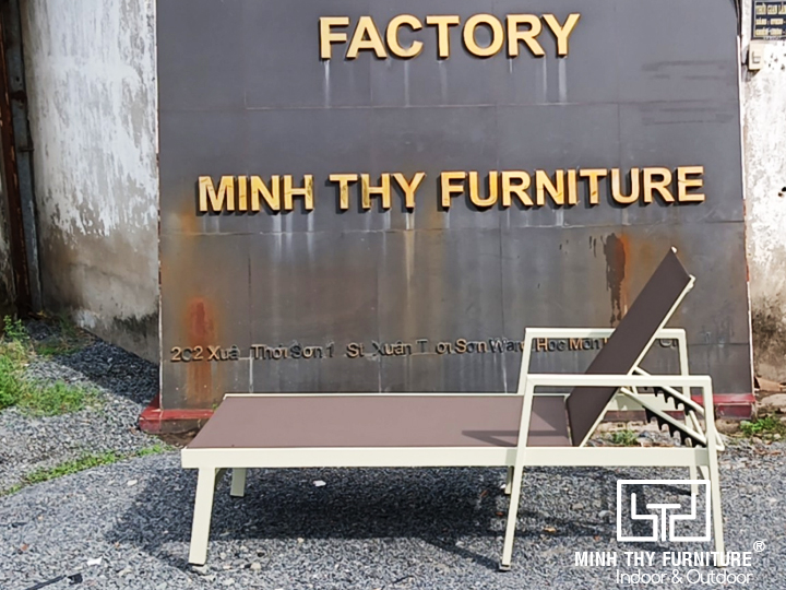 Giường tắm nắng hồ bơi Textilene MT4054 bền đẹp cho resort khách sạn Giường tắm nắng hồ bơi Textilene MT4054 bền đẹp cho resort khách sạn