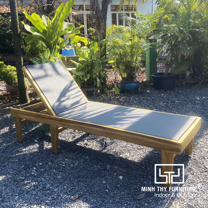 Giường tắm nắng hồ bơi gỗ teak MT4053 khung gỗ tự nhiên bền đẹp ngoài trời